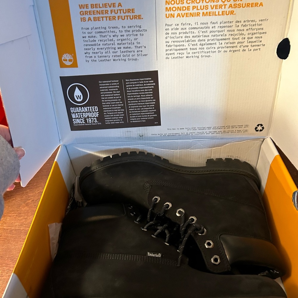 New timberland men’s size 11 premium waterproof black nubuck boots